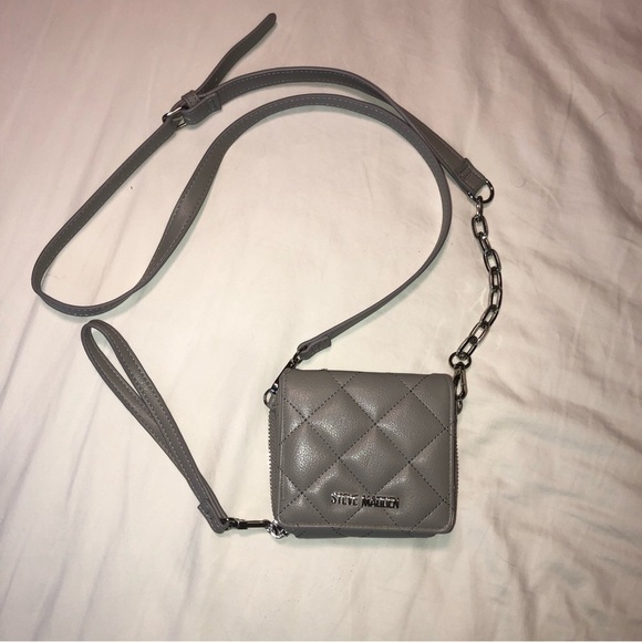 Steve Madden grey crossbody - Picture 6 of 6